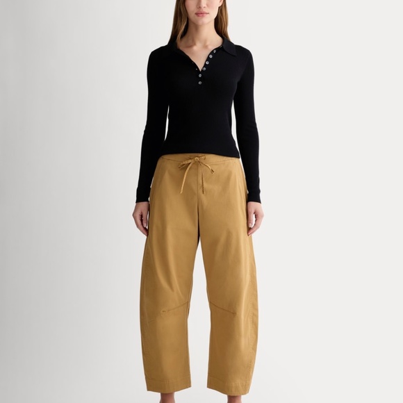 Everlane Women's Easy Barrel Pant in Oak Brown, Size Medium, Cotton/Twill - Picture 3 of 4